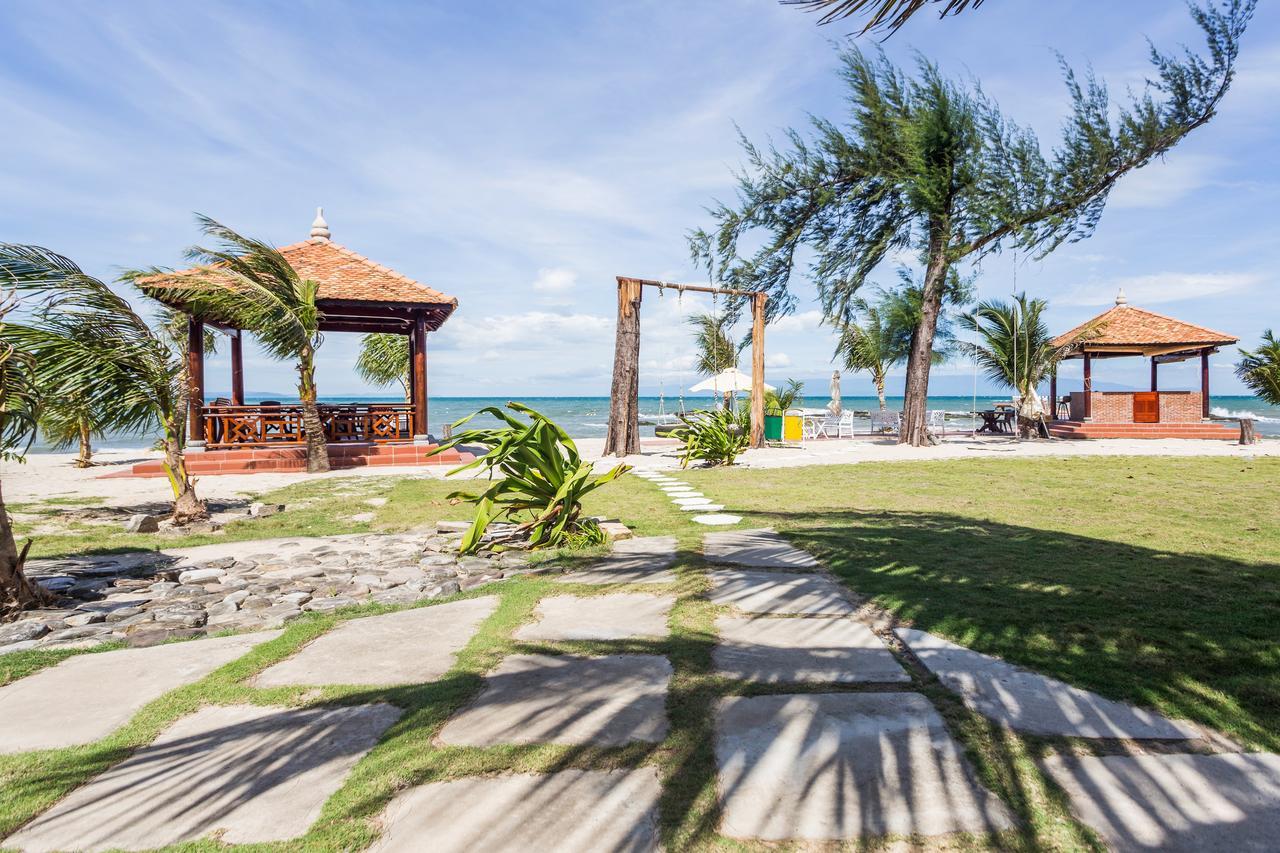 Gold Coast Phu Quoc Beach Resort Экстерьер фото